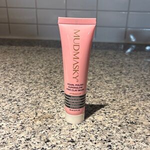 Mudmasky Pearl Polish Superglow Pink Clay Mask